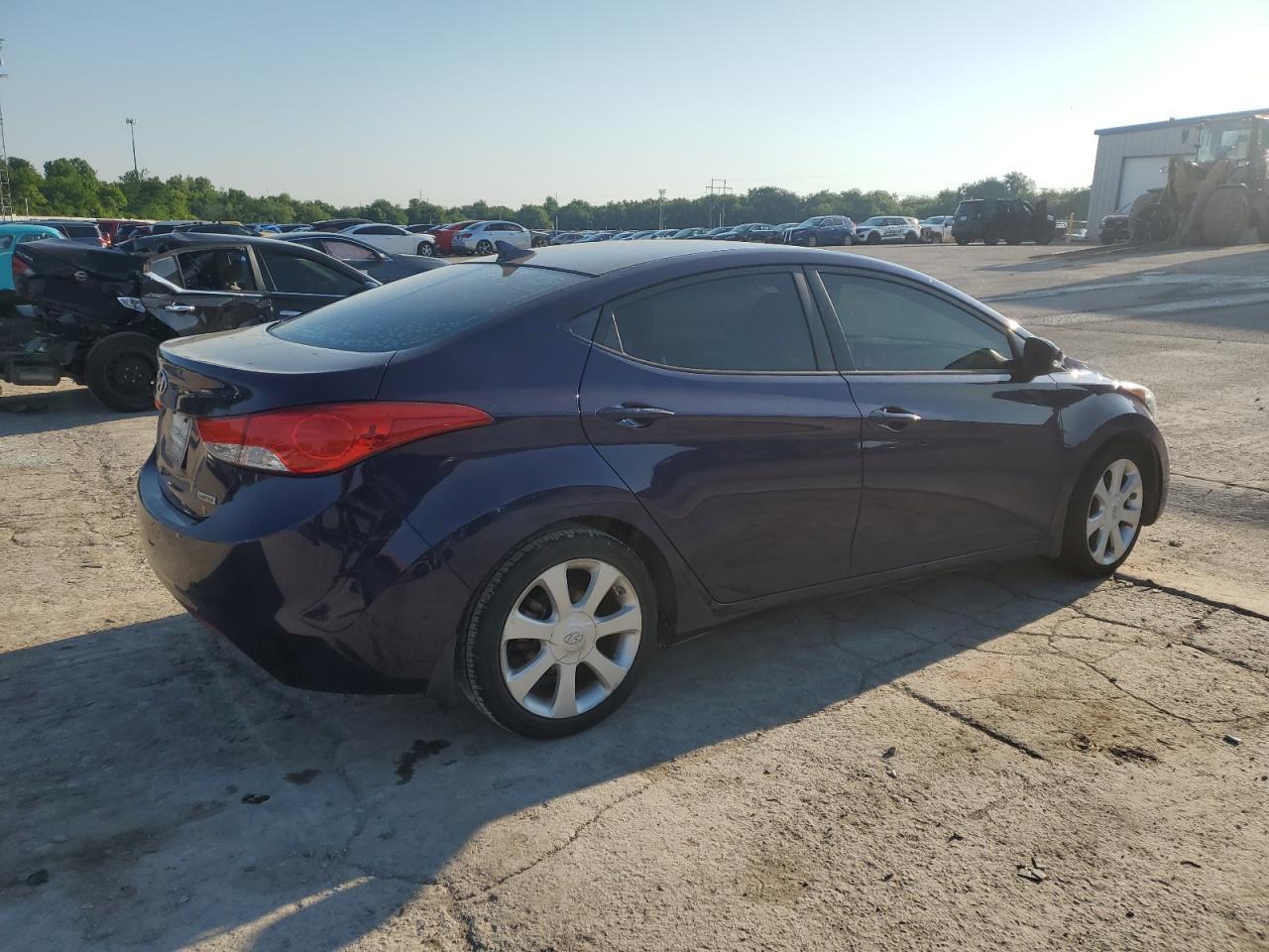 2013 Hyundai Elantra Gls - Фото 3