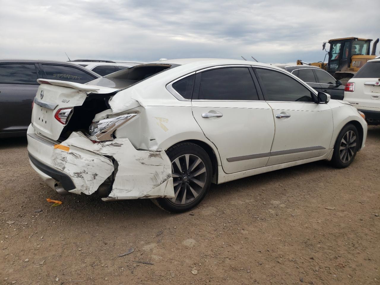 2017 Nissan Altima 2.5 - Image 3