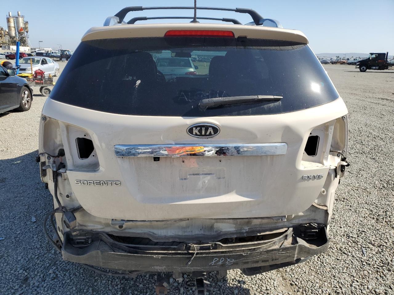 2011 Kia Sorento Ex - Image 6