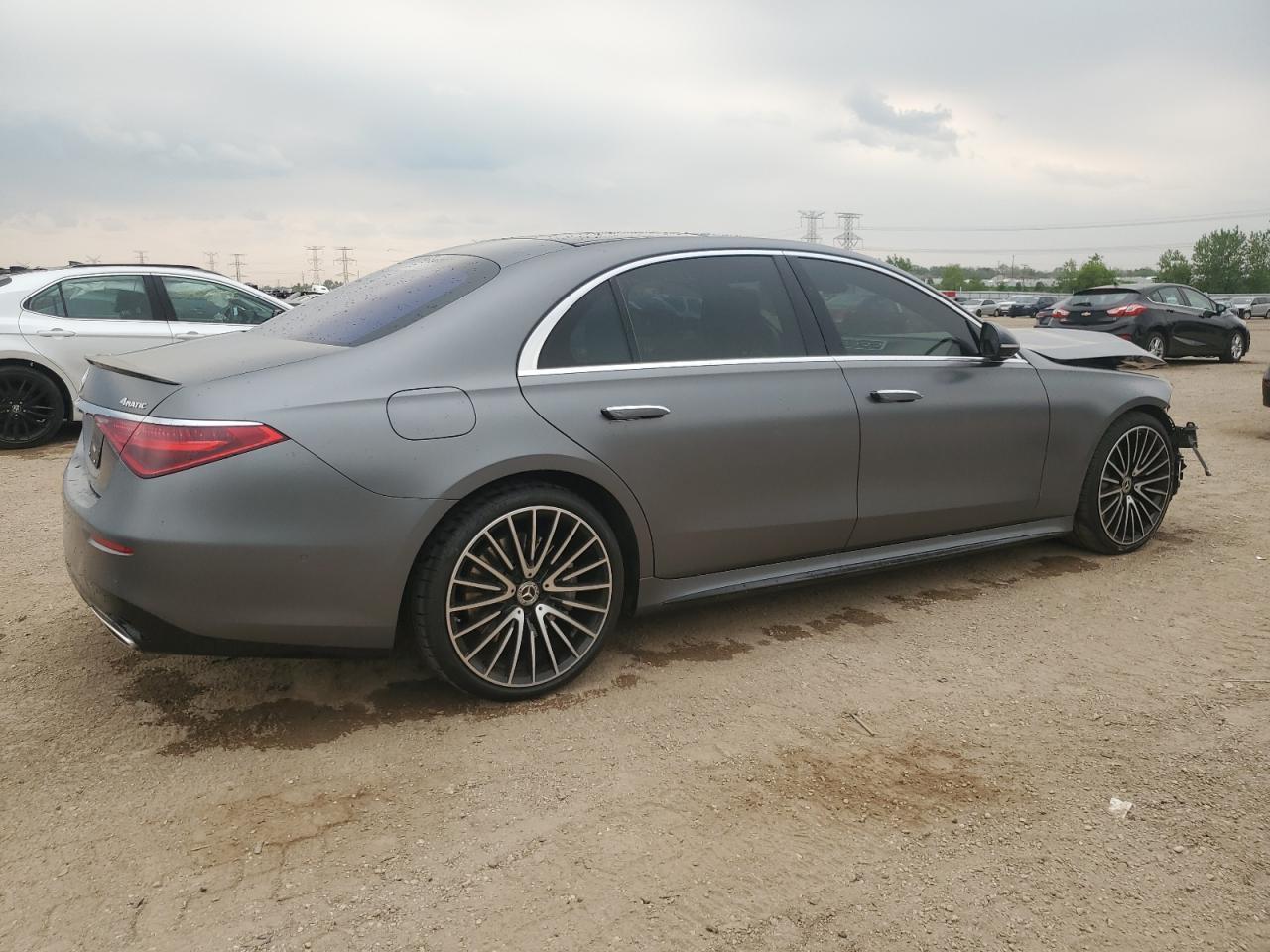 2022 Mercedes-Benz S 580 4Matic - Image 3