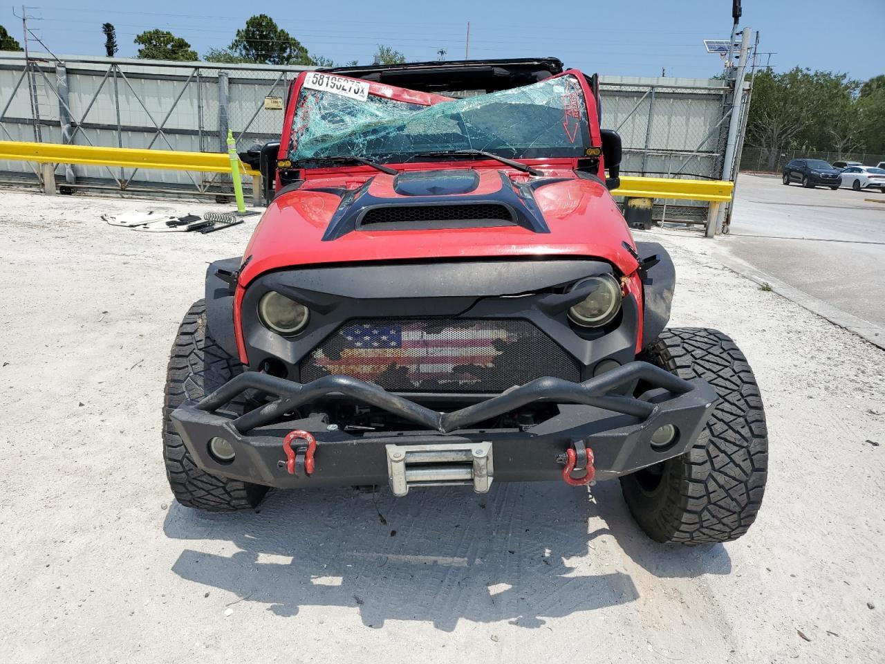 2015 Jeep Wrangler Unlimited Sport - Фото 5