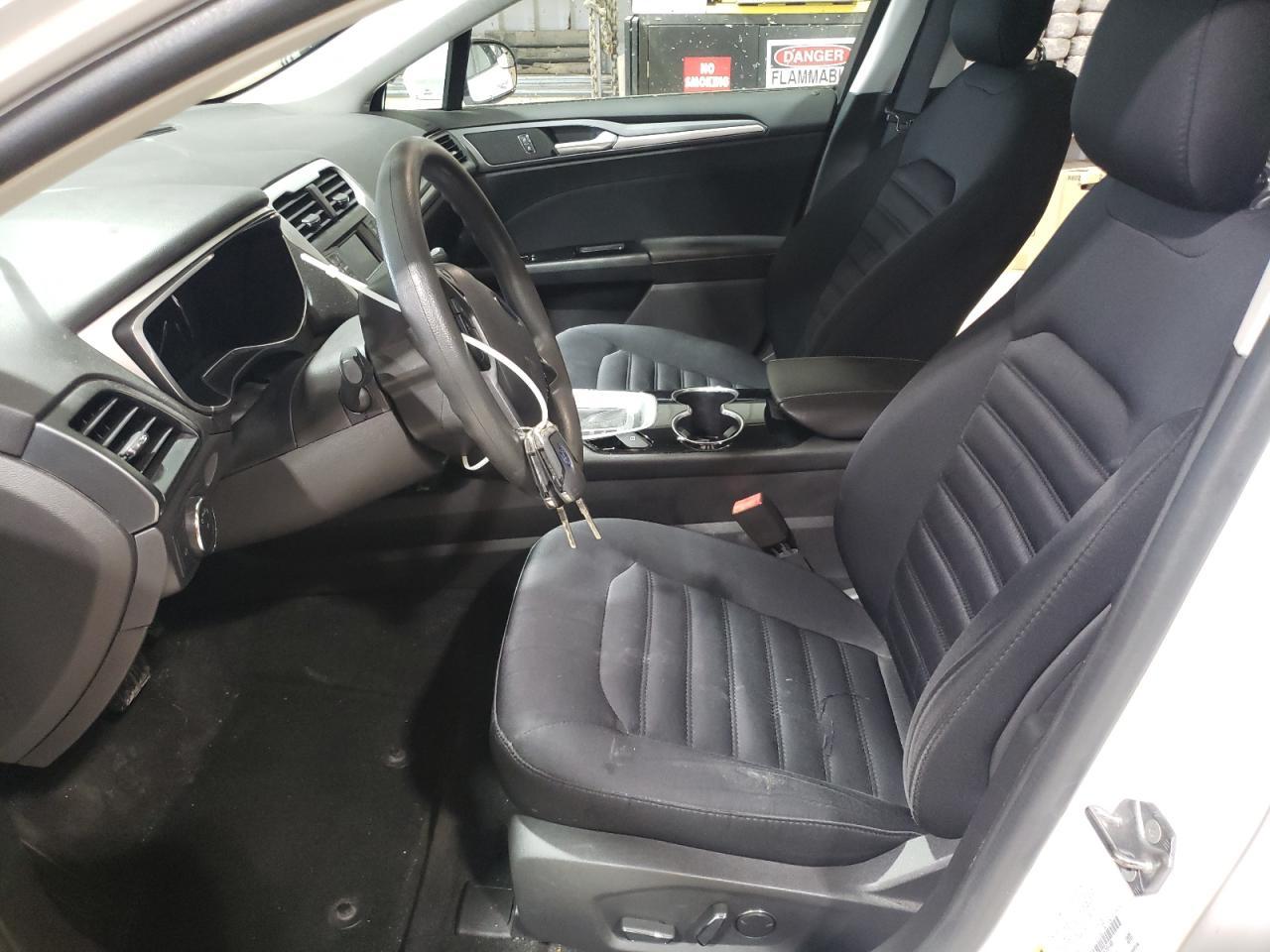 2015 Ford Fusion Se Hybrid - Фото 7