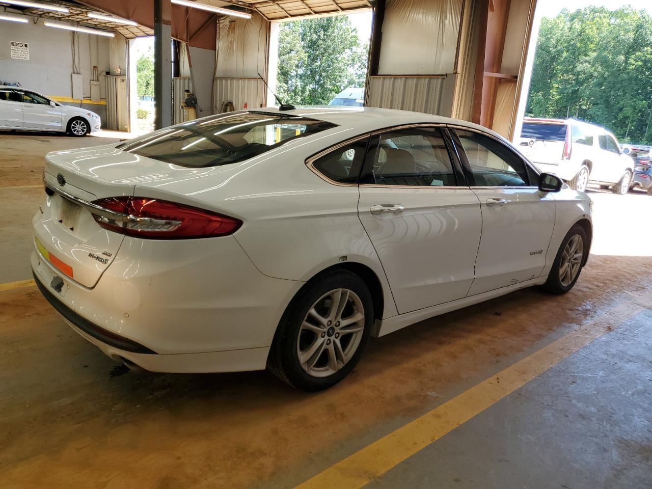 2018 Ford Fusion Se Hybrid - Image 3