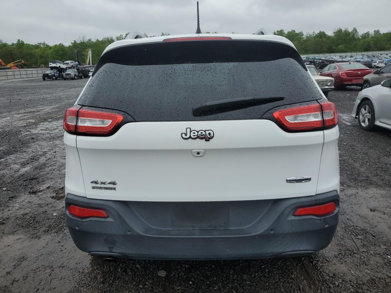 2015 Jeep Cherokee Latitude - Фото 6