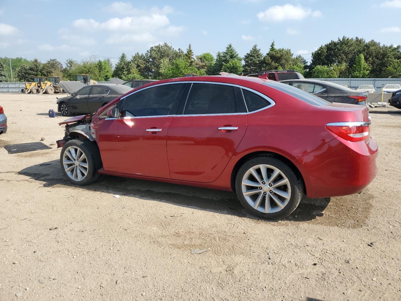 2012 Buick Verano Convenience - Фото 2
