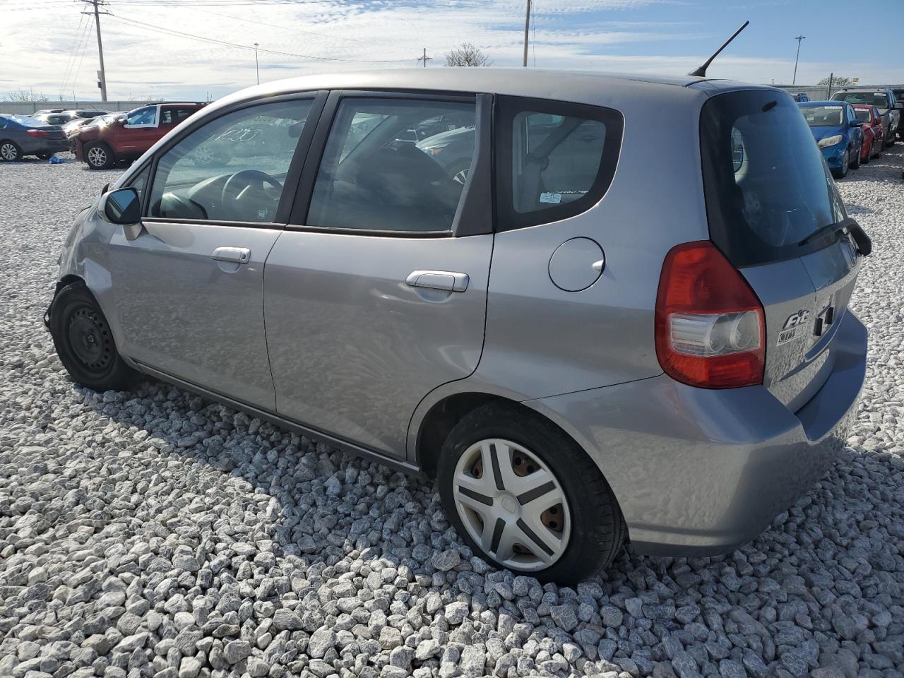 2007 Honda Fit - Фото 2