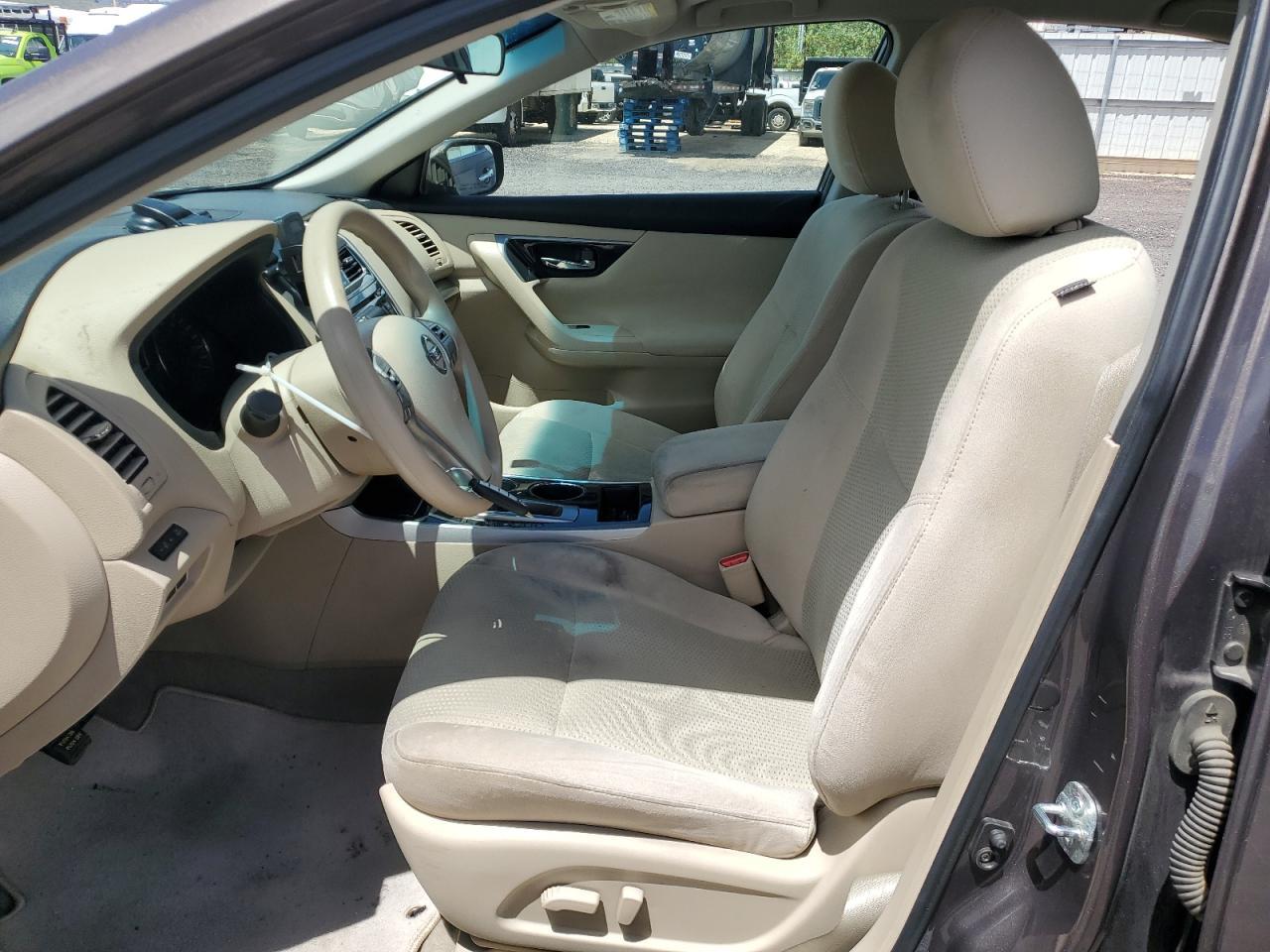 2014 Nissan Altima 2.5 - Image 7