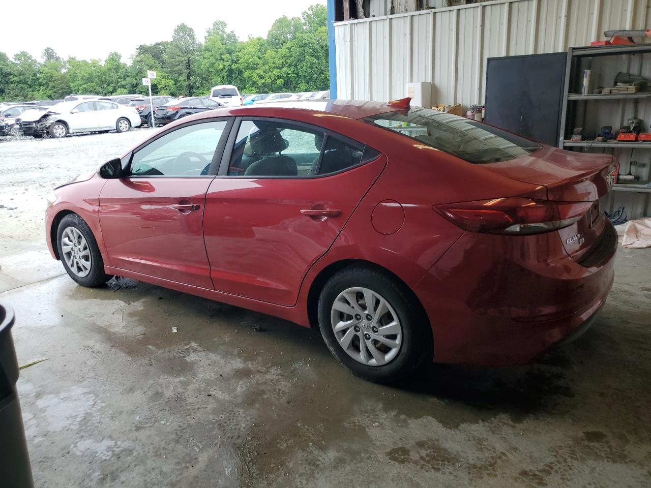 2017 Hyundai Elantra Se - Image 2