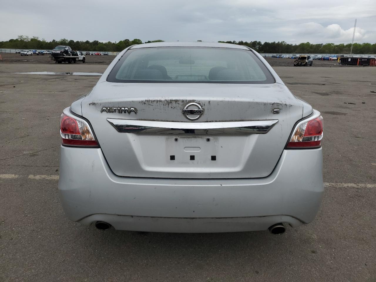 2015 Nissan Altima 2.5 - Image 6