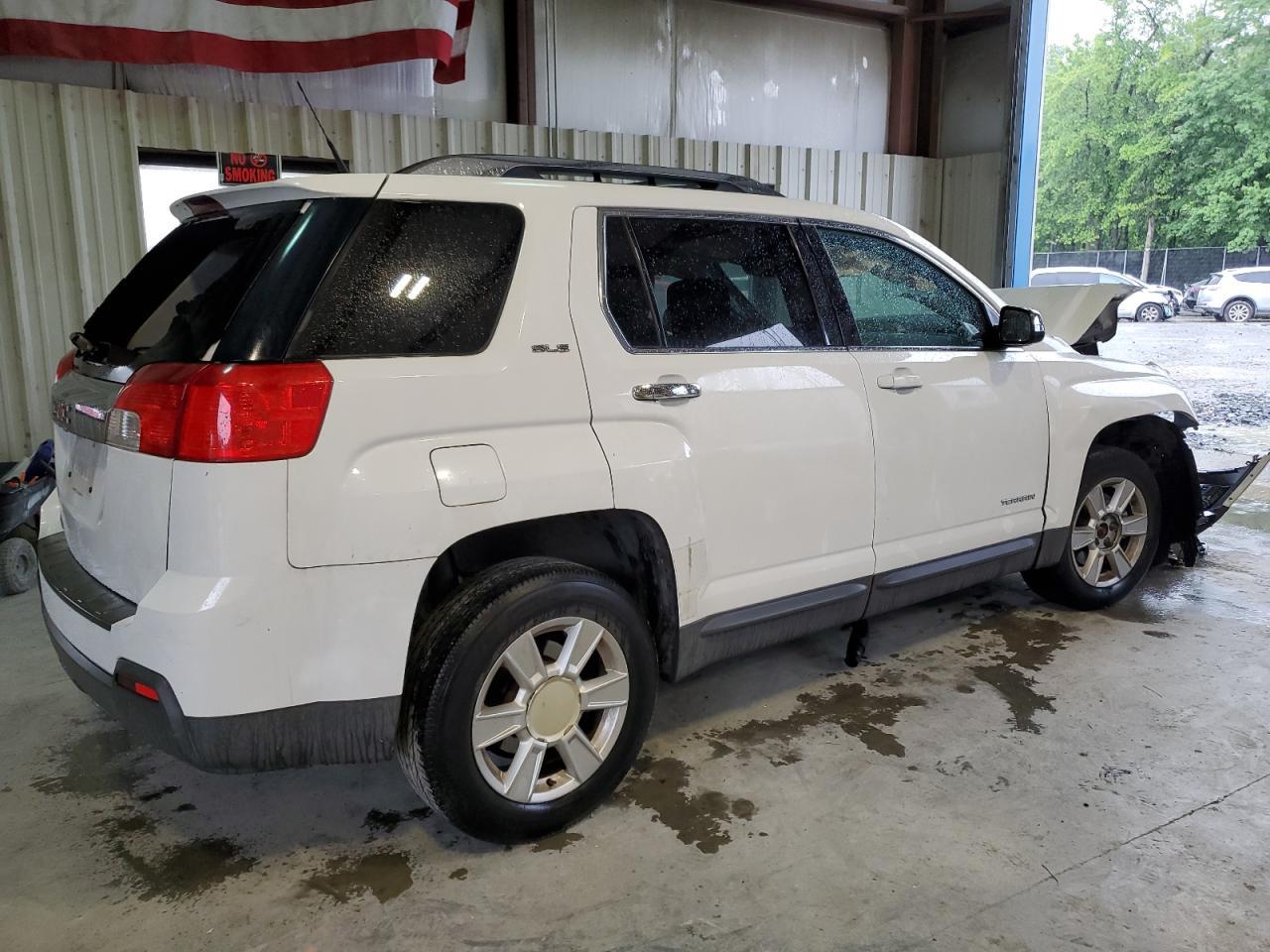 2010 GMC Terrain Sle - Image 3