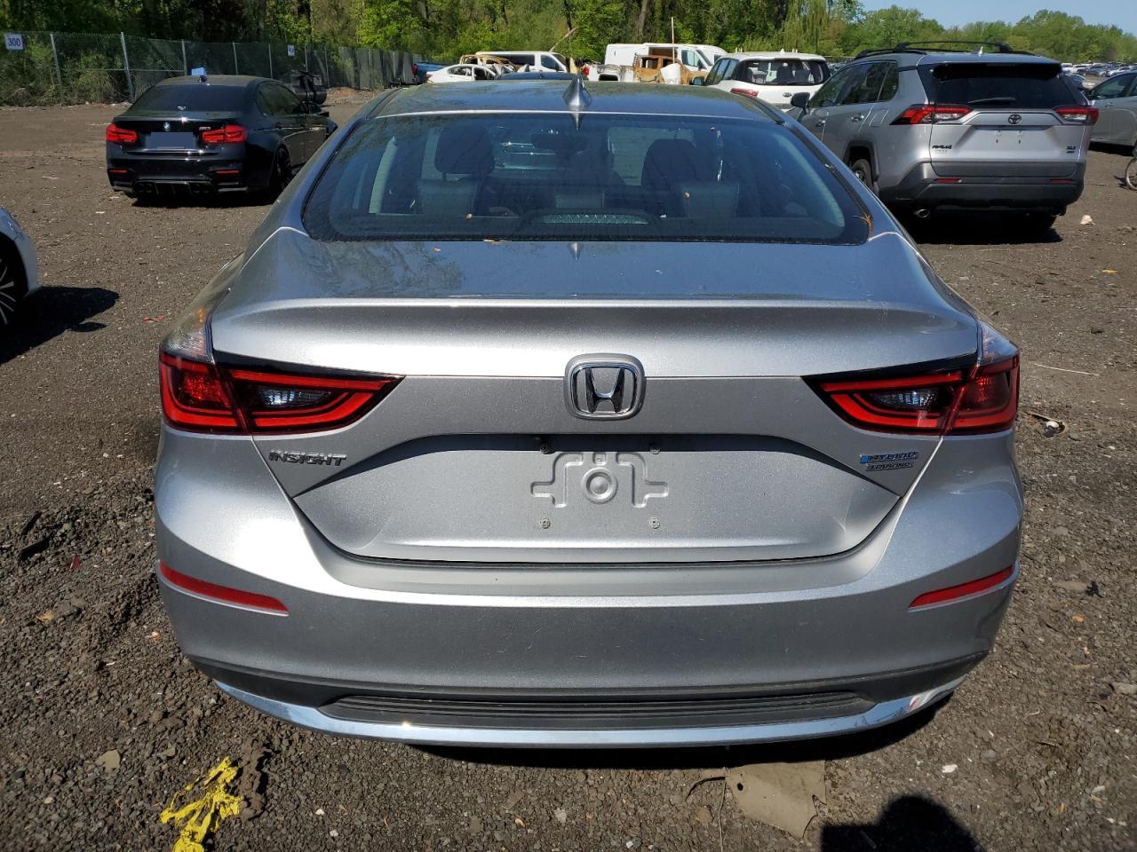 2022 Honda Insight Touring - Фото 6