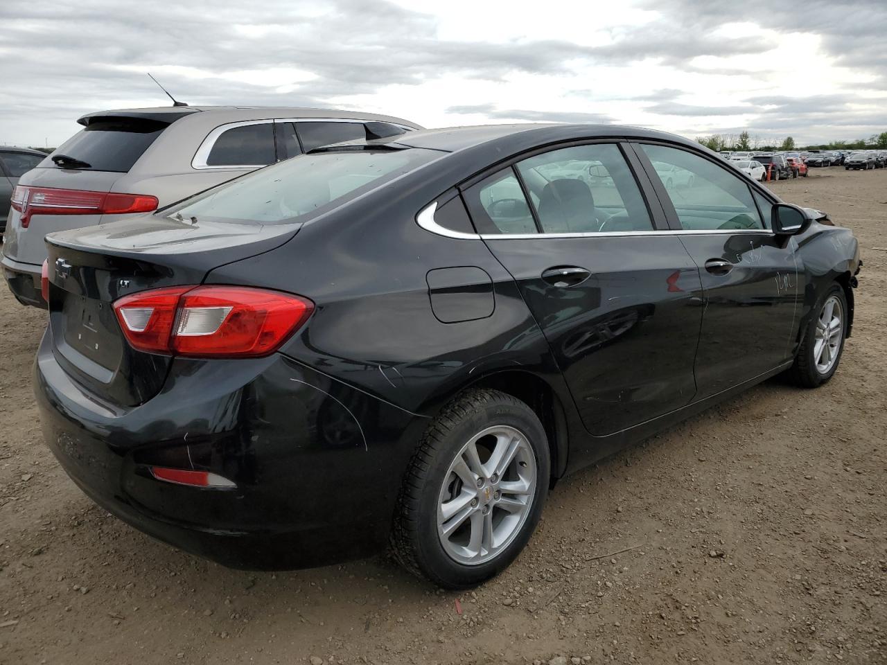 2018 Chevrolet Cruze Lt - Фото 3