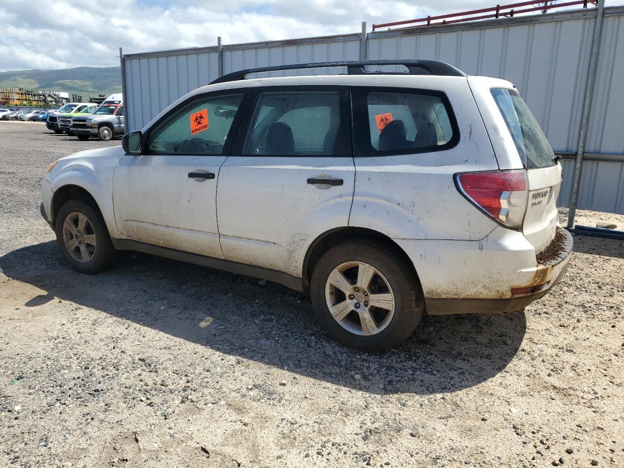2013 Subaru Forester 2.5X - Фото 2