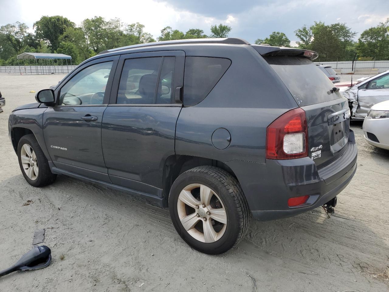 2014 Jeep Compass Latitude - Image 2