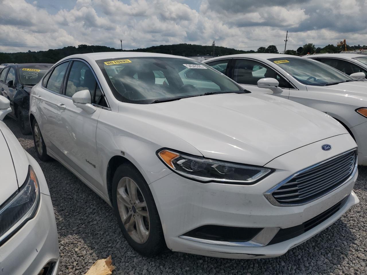 2018 Ford Fusion Se Hybrid - Image 4