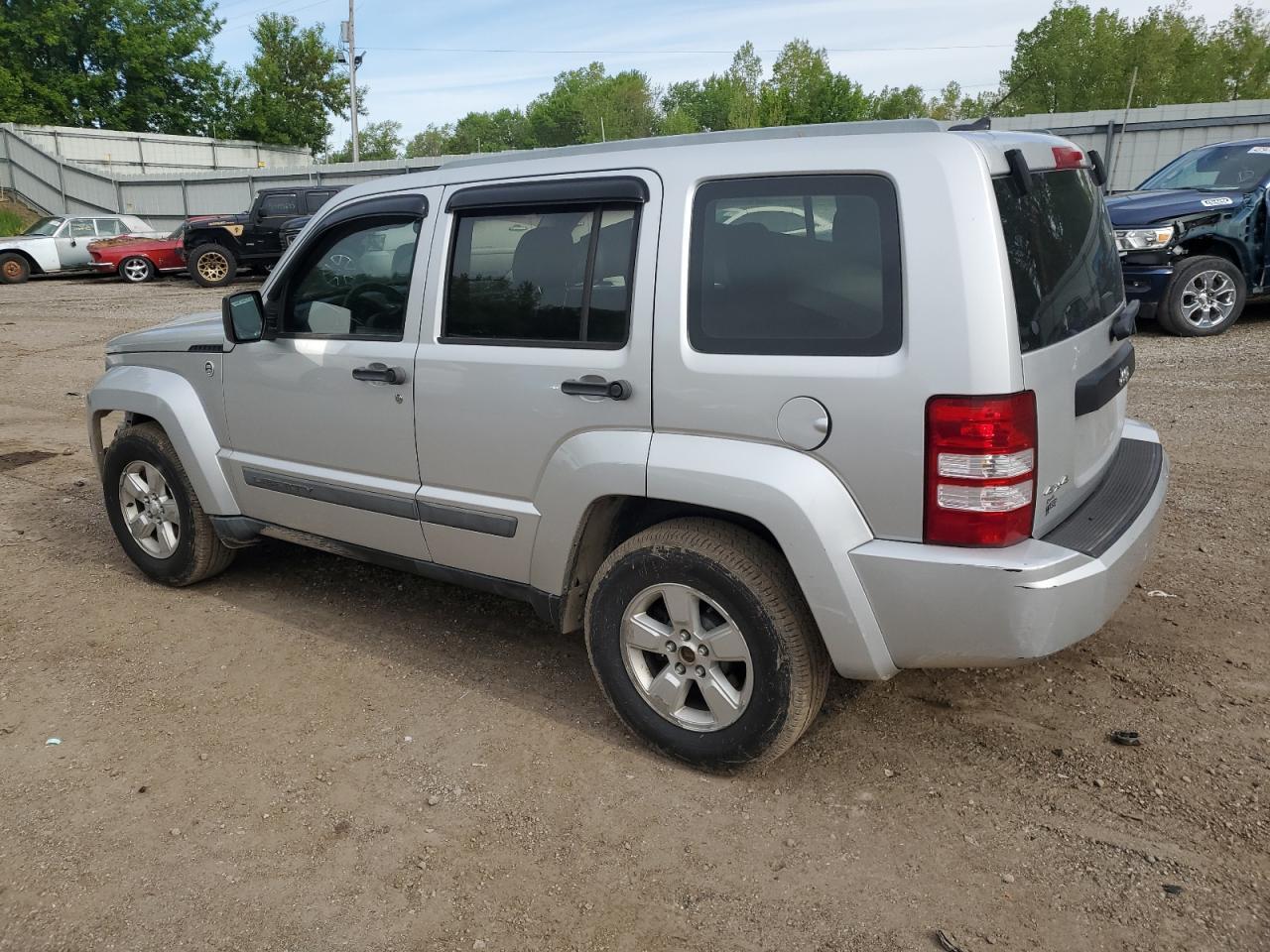 2011 Jeep Liberty Sport - Image 2
