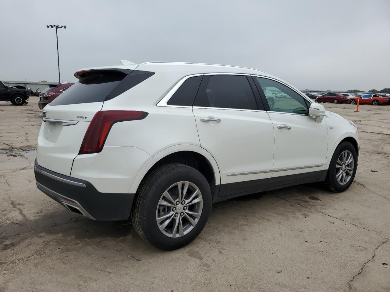 2022 Cadillac Xt5 Premium Luxury - Фото 3