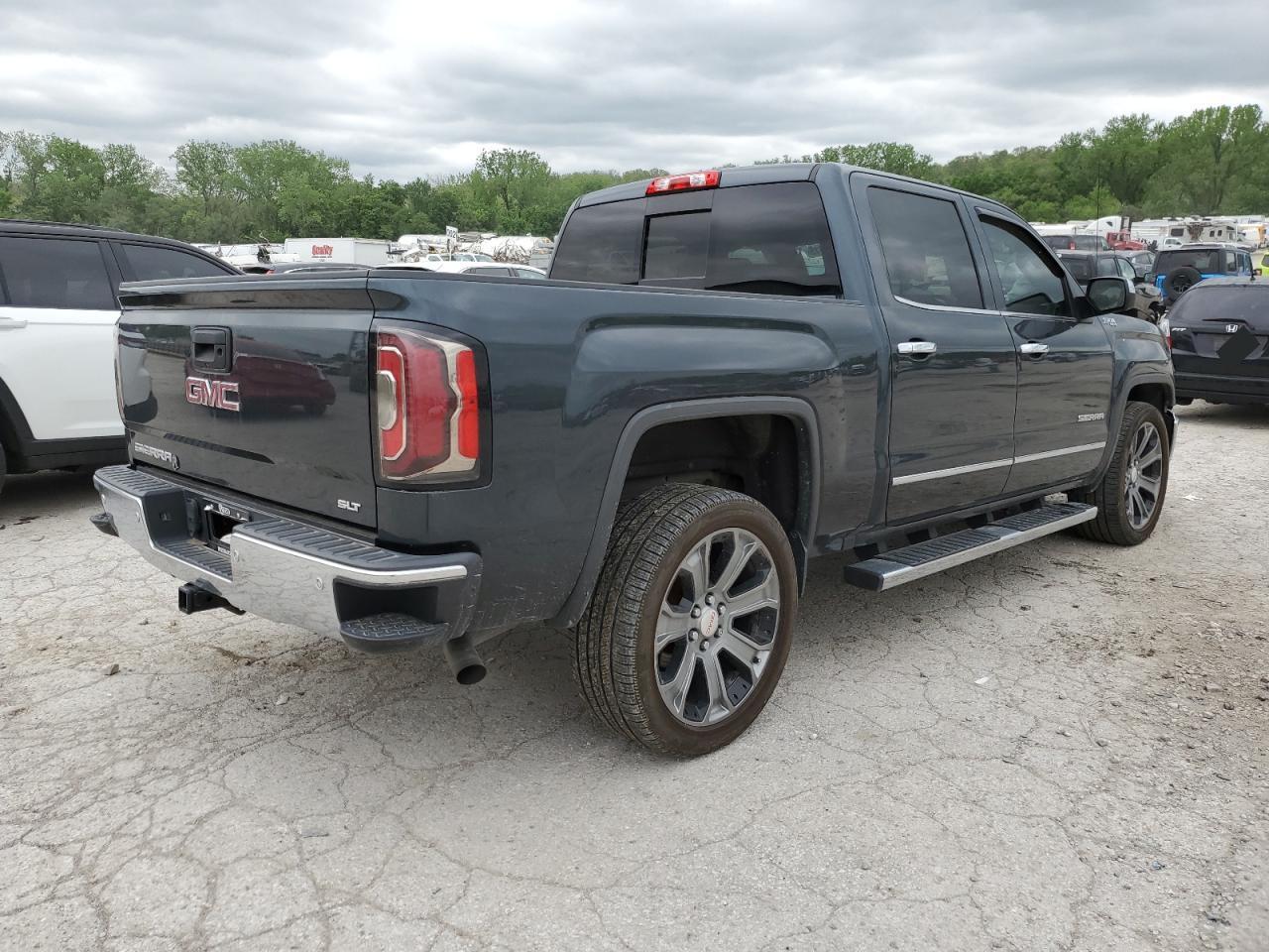 2017 GMC Sierra K1500 Slt - Image 3