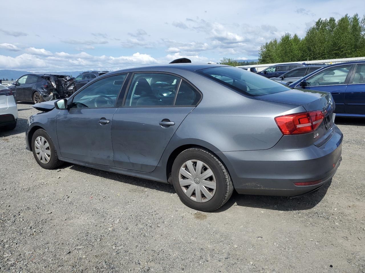 2015 Volkswagen Jetta Base - Фото 2