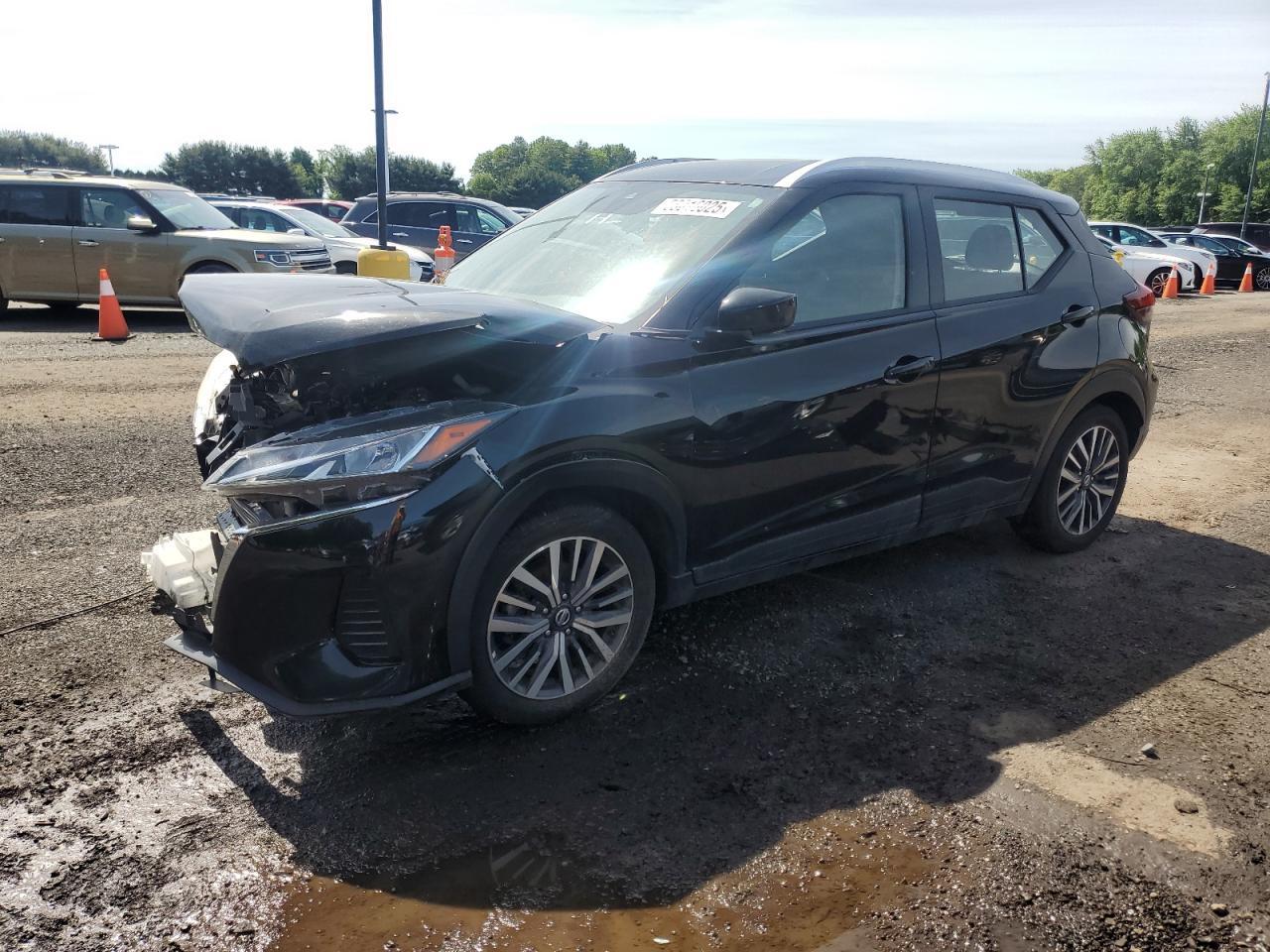 2021 Nissan Kicks Sv