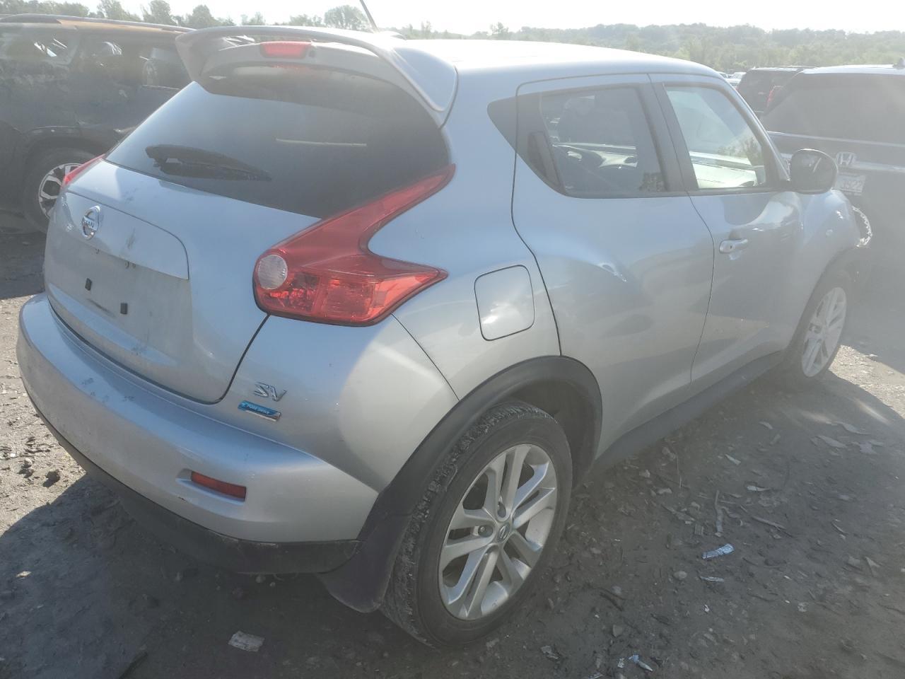 2014 Nissan Juke S - Фото 3