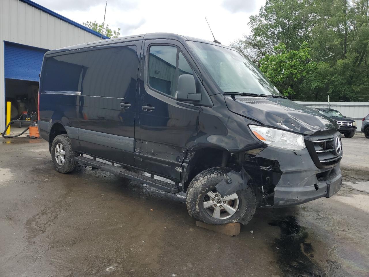 2020 Mercedes-Benz Sprinter 2500 - Image 4