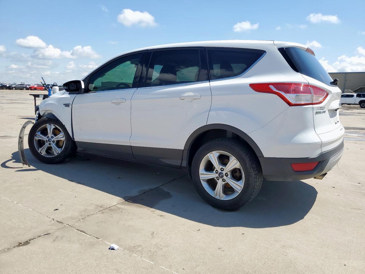 2014 Ford Escape Se - Image 2