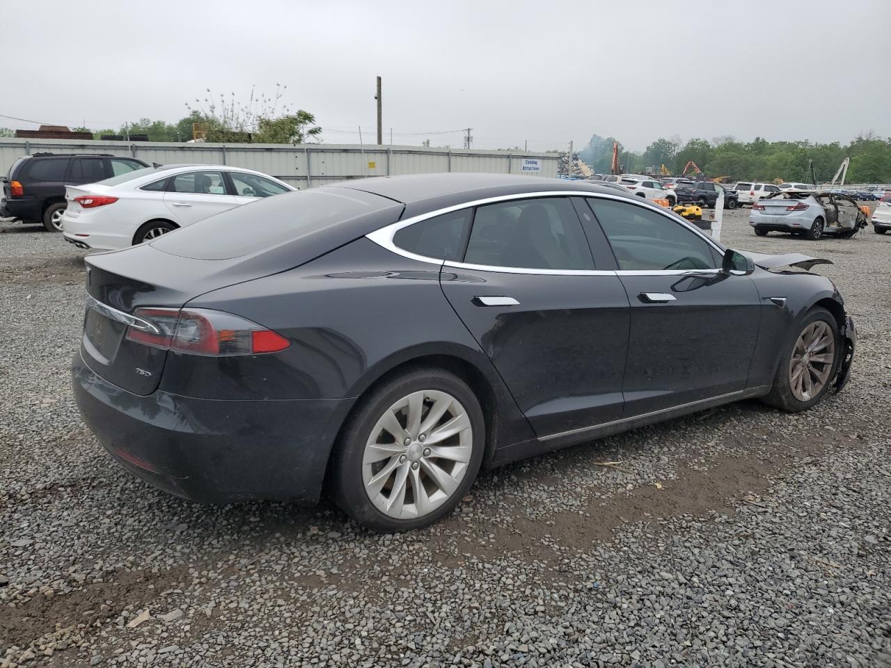2018 Tesla Model S - Image 3