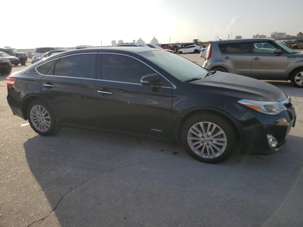 2015 Toyota Avalon Hybrid - Фото 4