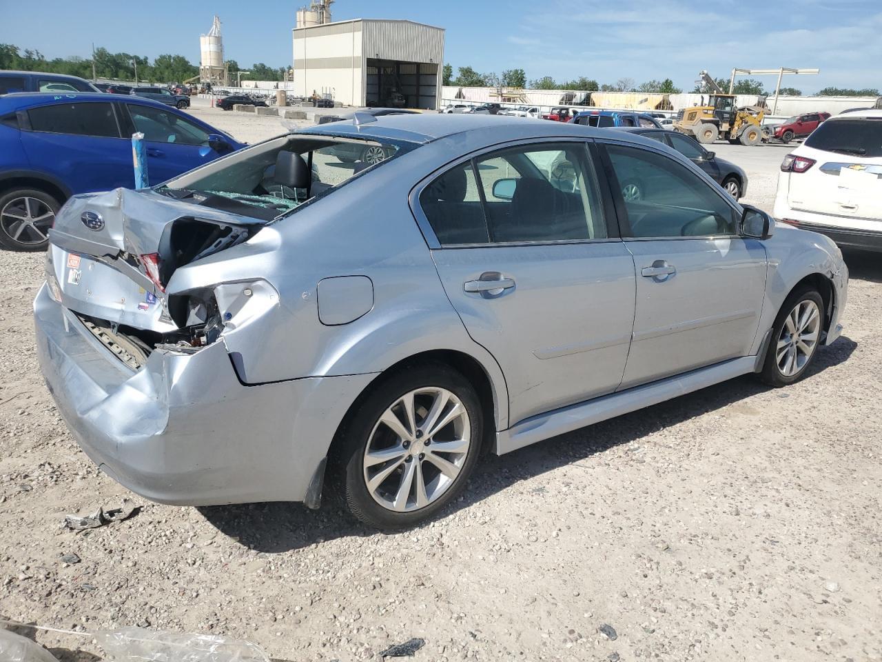 2014 Subaru Legacy 2.5I Limited - Image 3