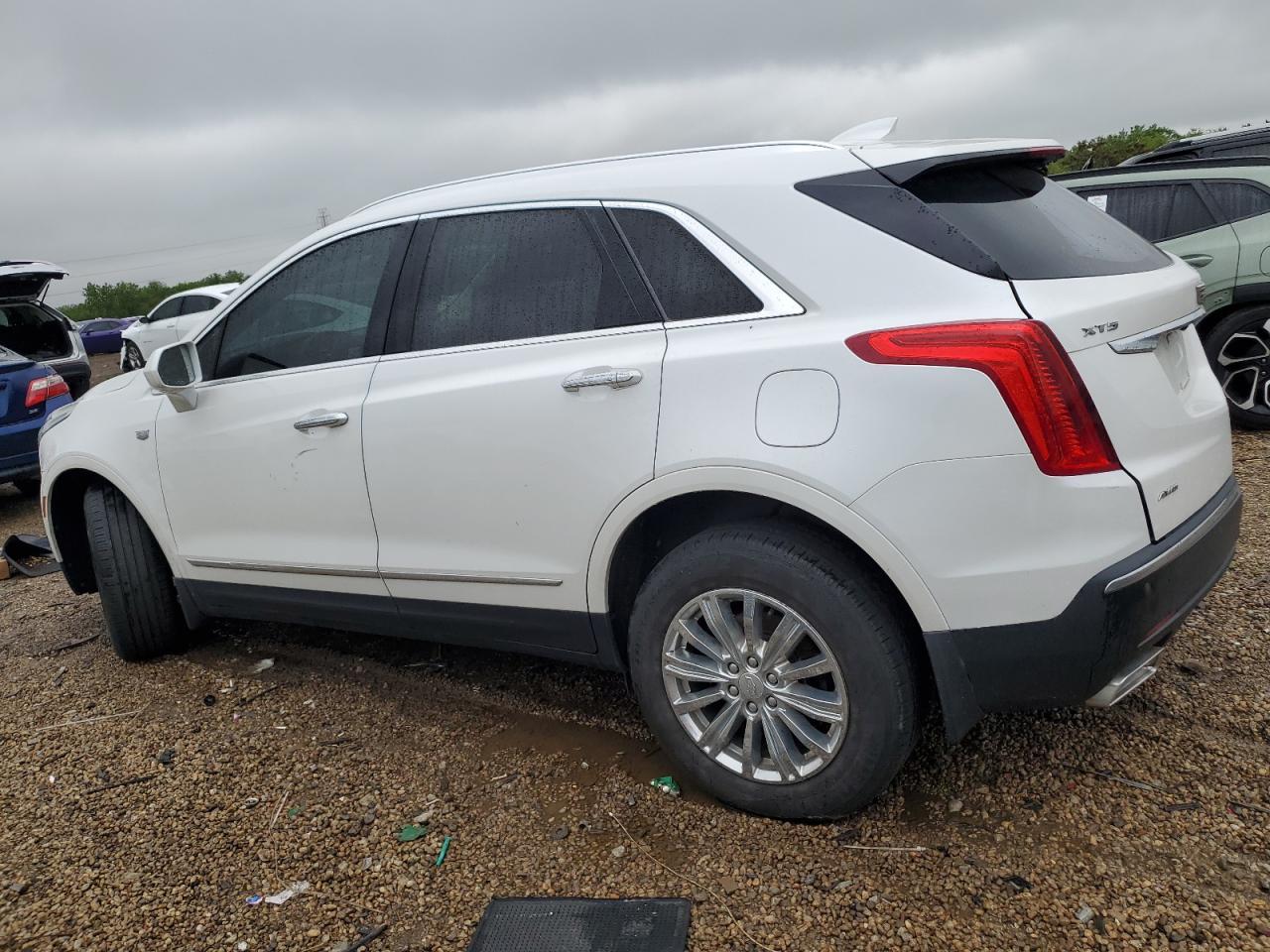 2018 Cadillac Xt5 Luxury - Фото 2