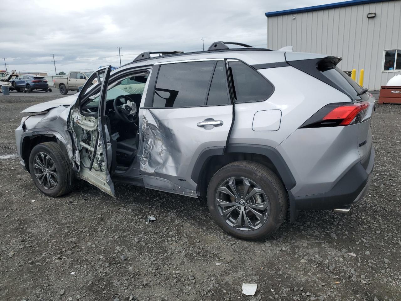 2023 Toyota Rav4 Limited - Фото 2