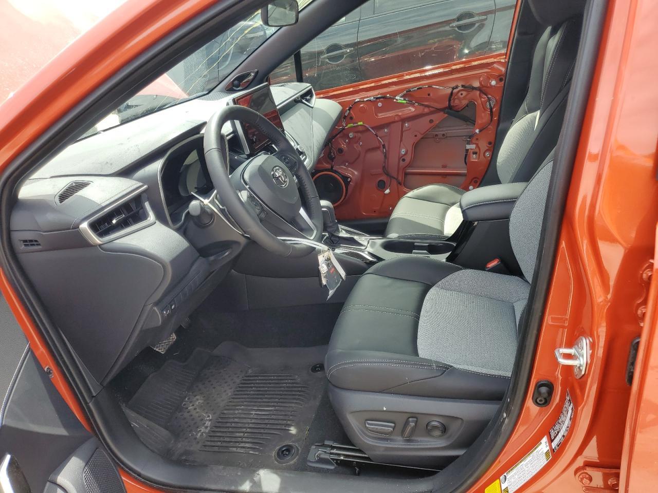 2025 Toyota Corolla Xse - Image 7