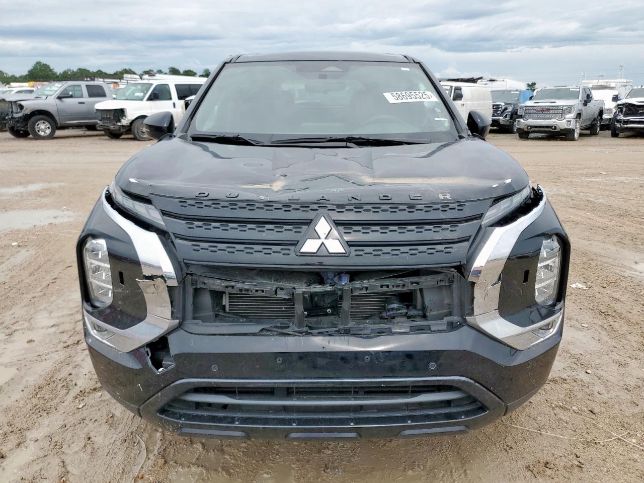 2022 Mitsubishi Outlander Se - Фото 5