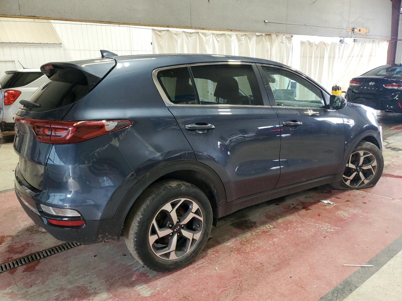 2020 Kia Sportage Lx - Фото 3