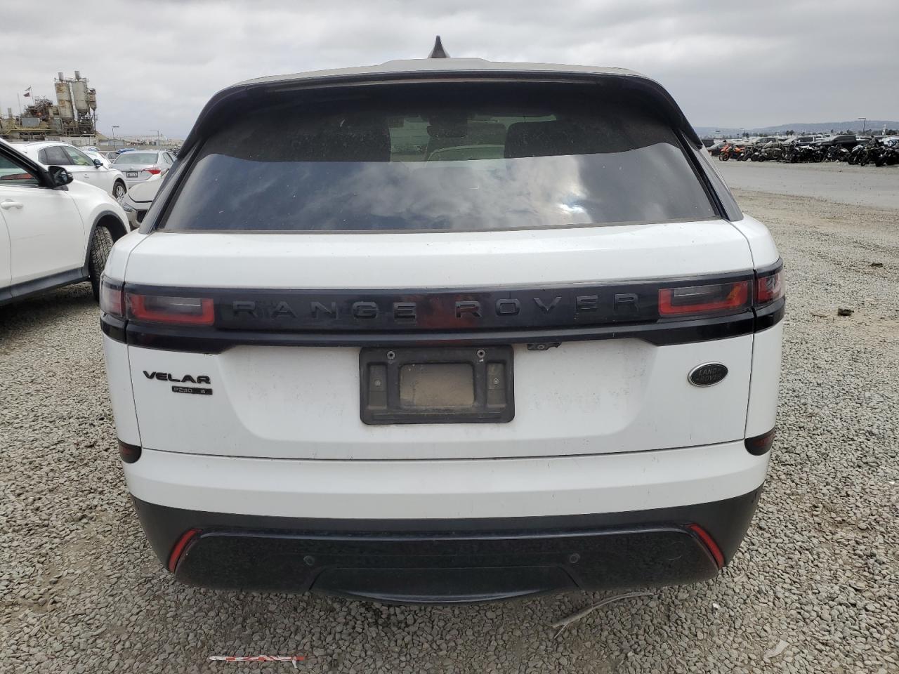 2018 Land Rover Range Rover Velar S - Image 6
