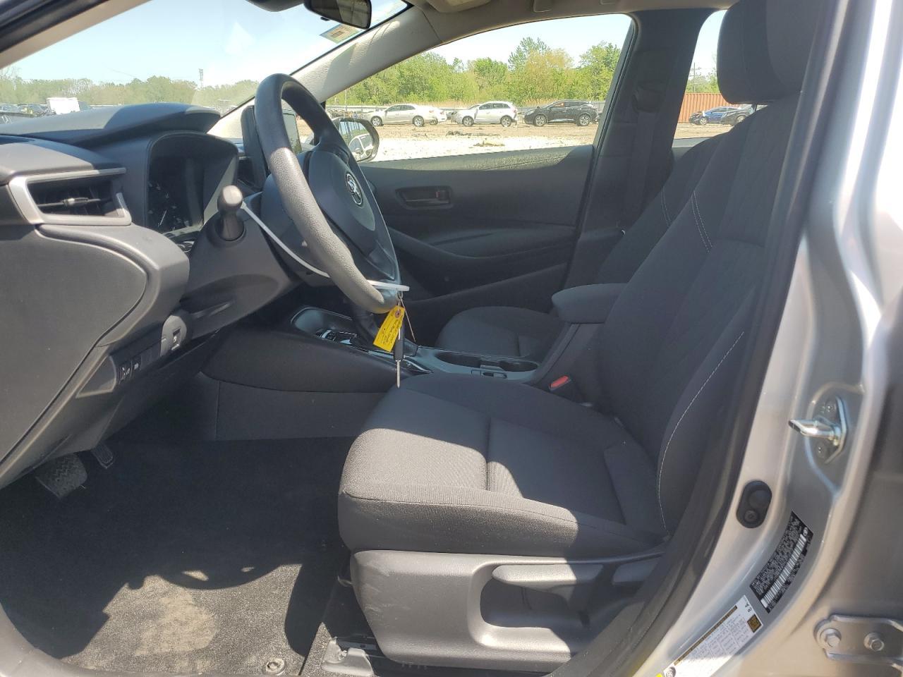 2025 Toyota Corolla Le - Фото 7