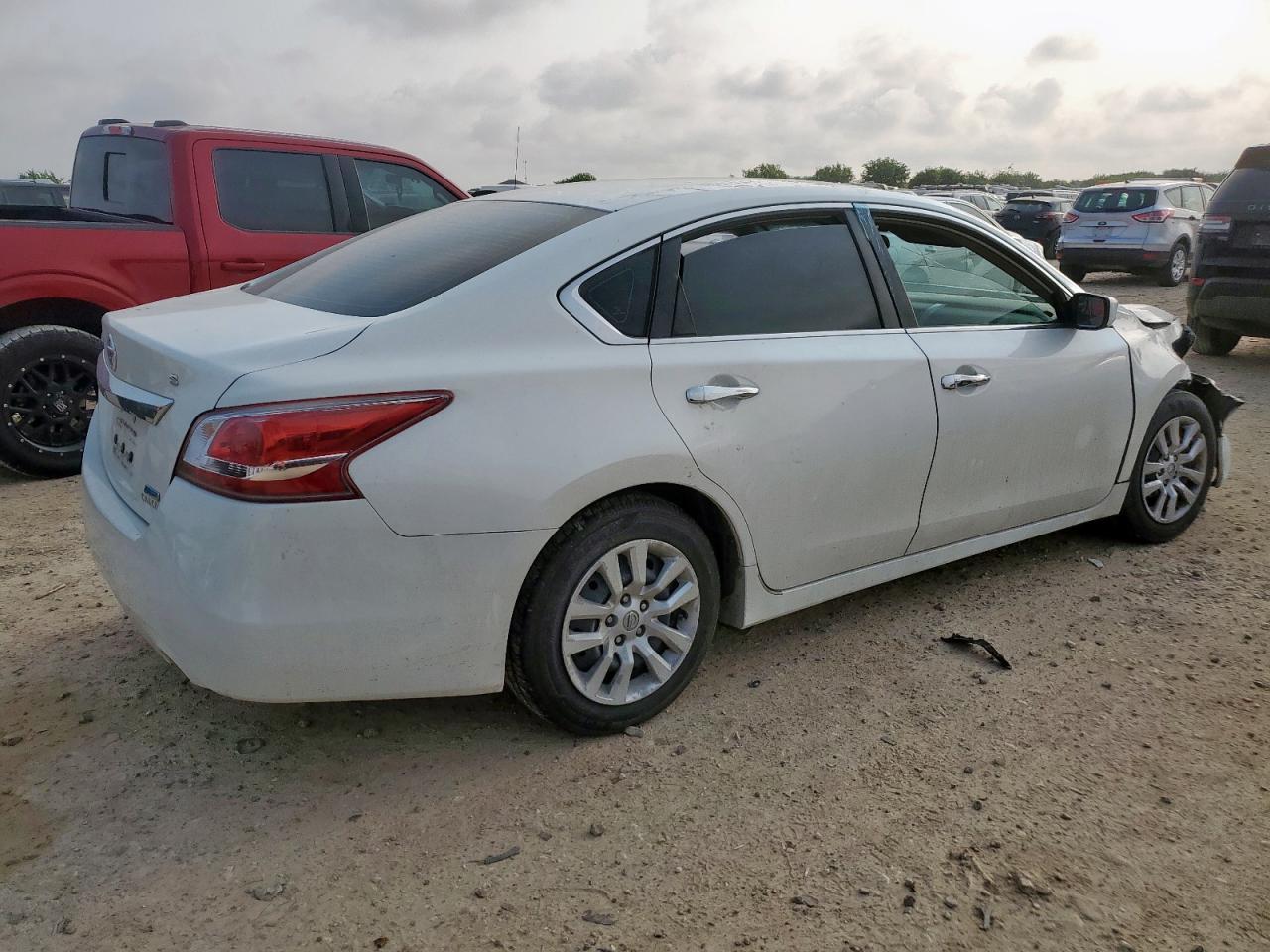 2013 Nissan Altima 2.5 - Image 3