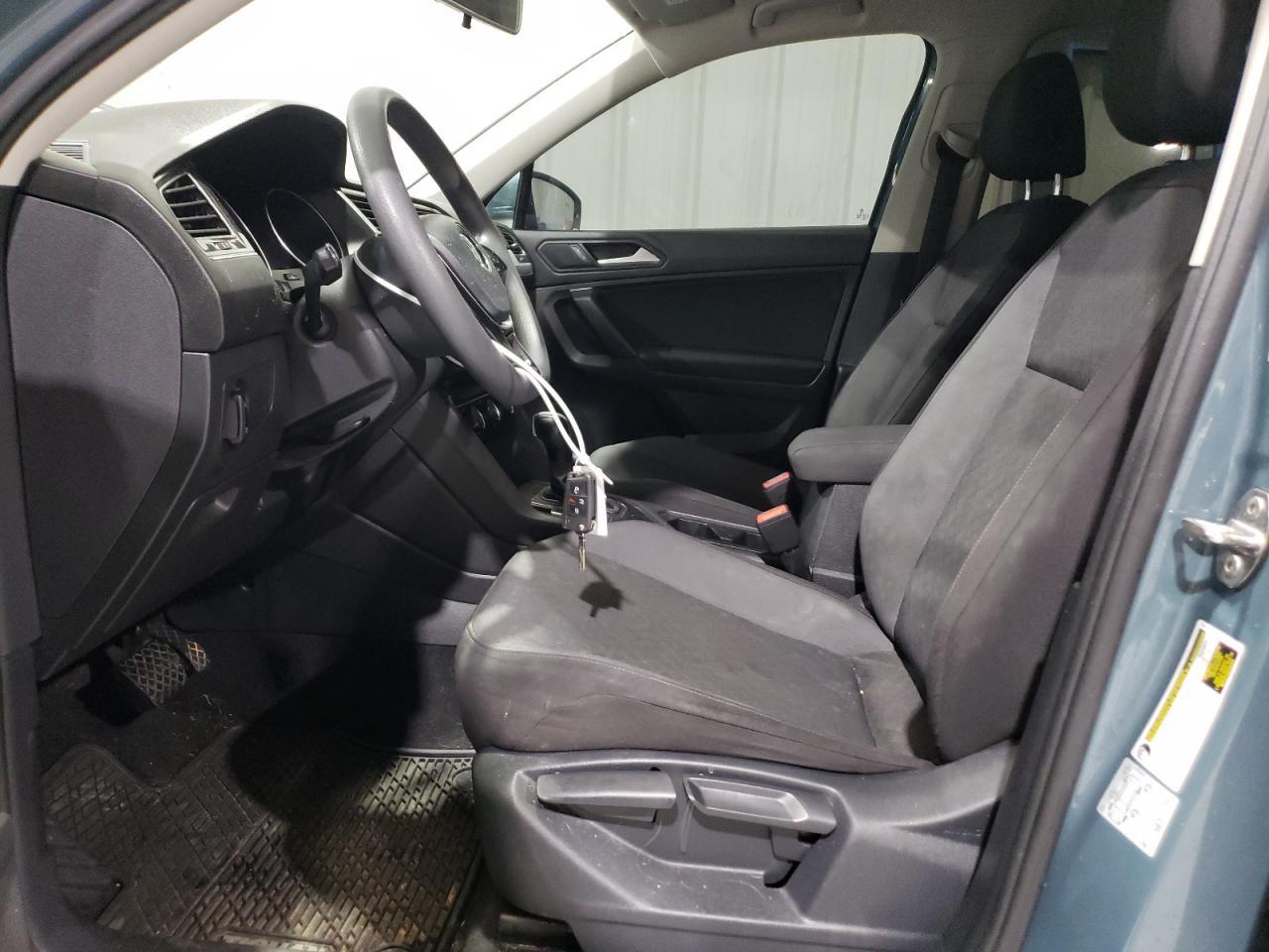 2019 Volkswagen Tiguan S - Фото 7