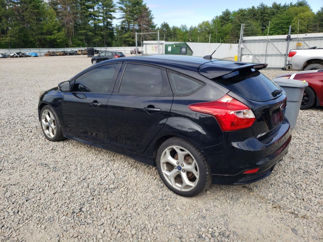 2013 Ford Focus St - Image 2