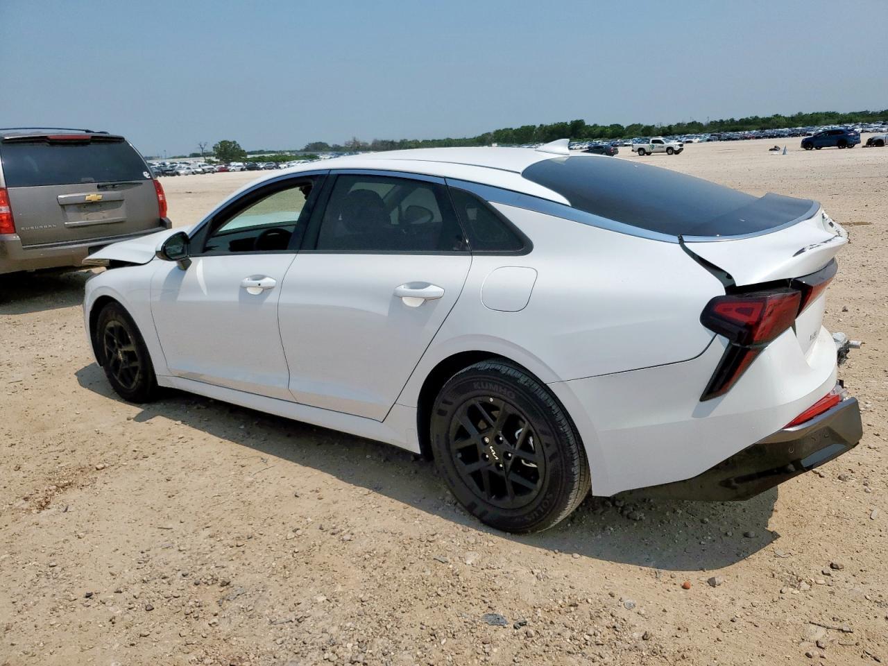 2025 Kia K5 Lxs - Image 2