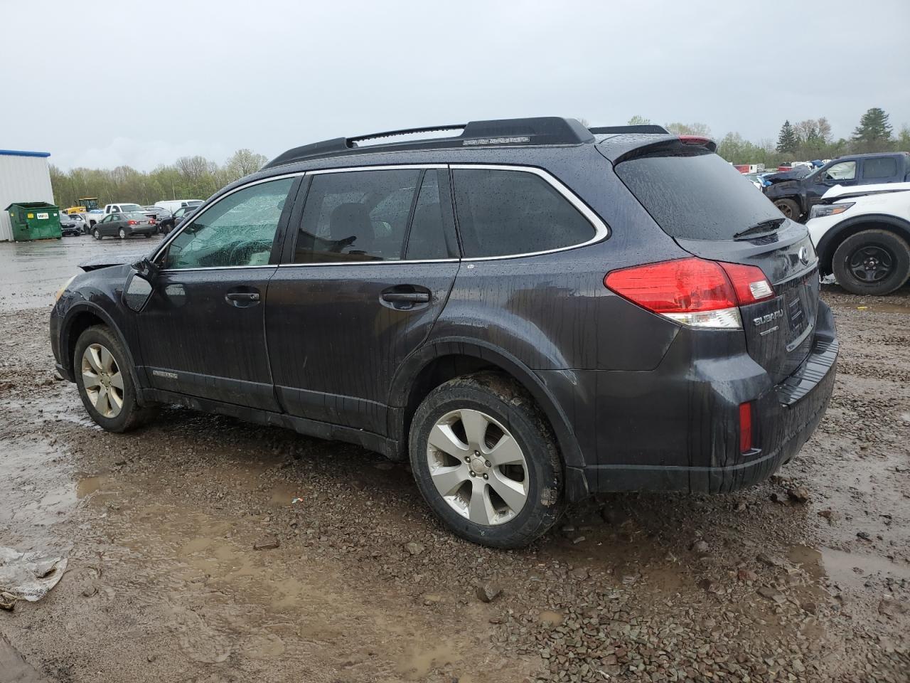 2011 Subaru Outback 2.5I Premium - Image 2