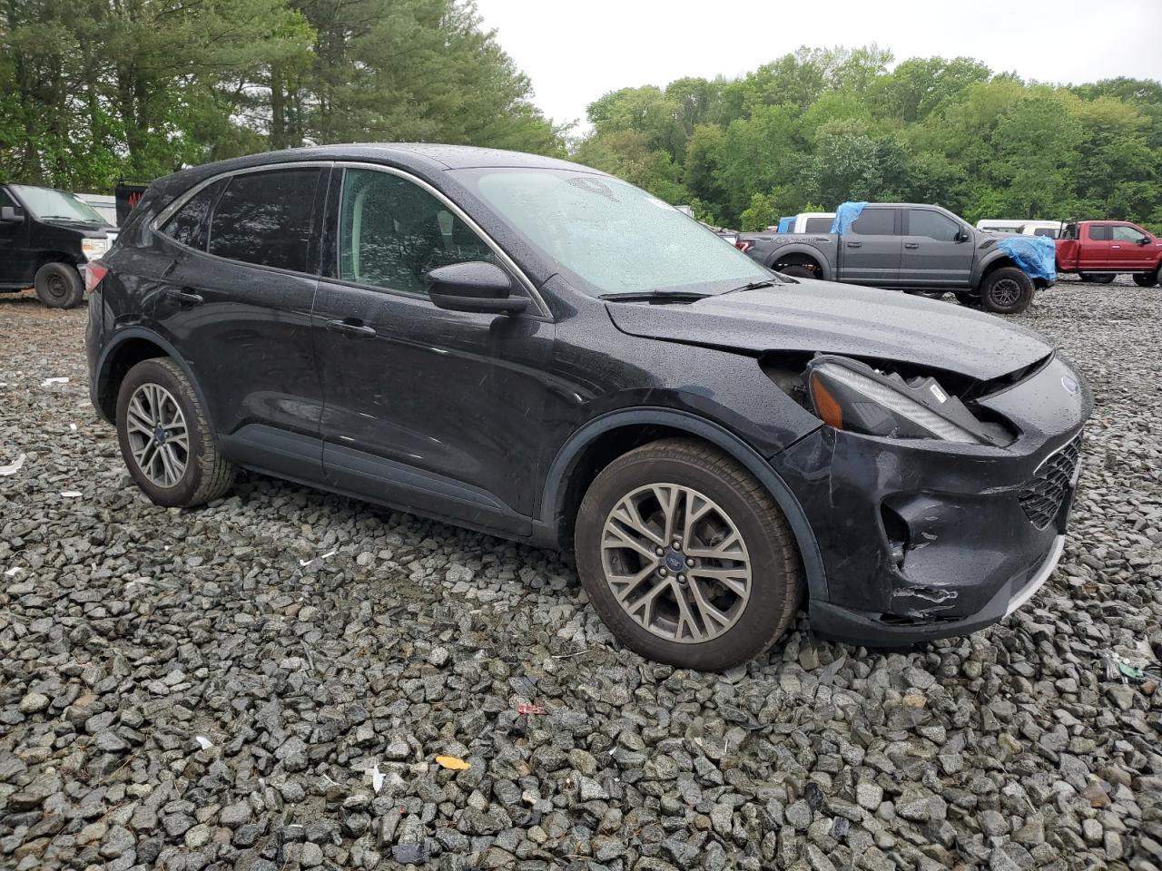 2022 Ford Escape Sel - Image 4