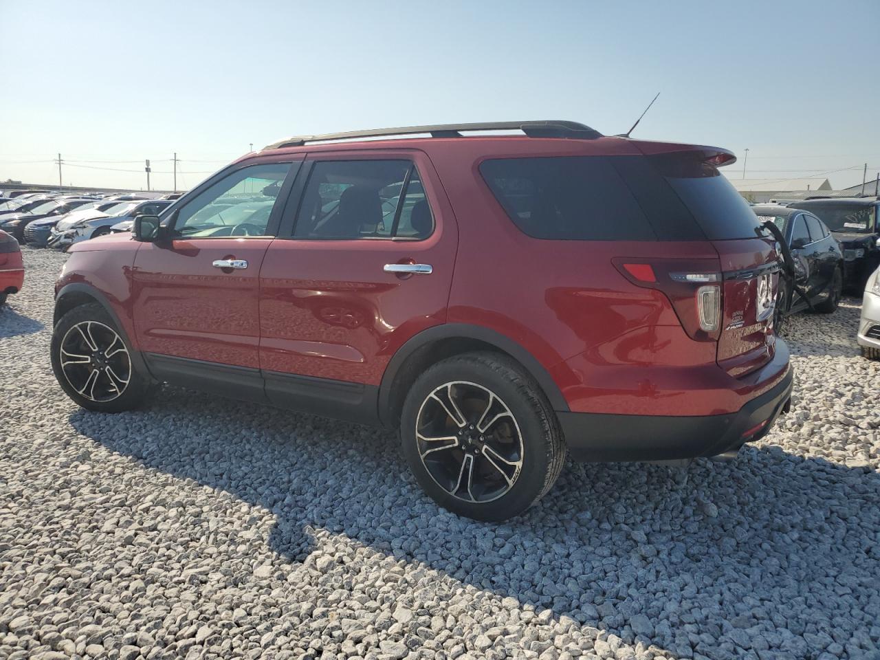 2013 Ford Explorer Sport - Фото 2