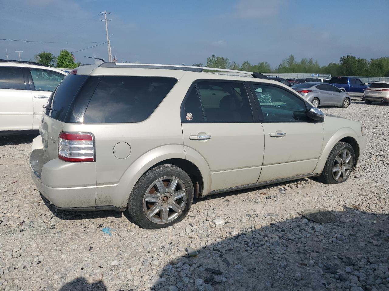 2008 Ford Taurus X Limited - Image 3
