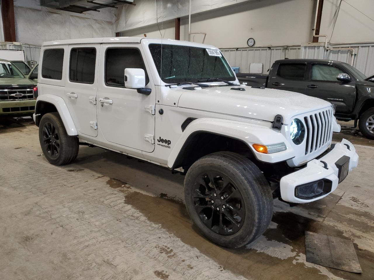 2021 Jeep Wrangler Unlimited Sahara - Image 4