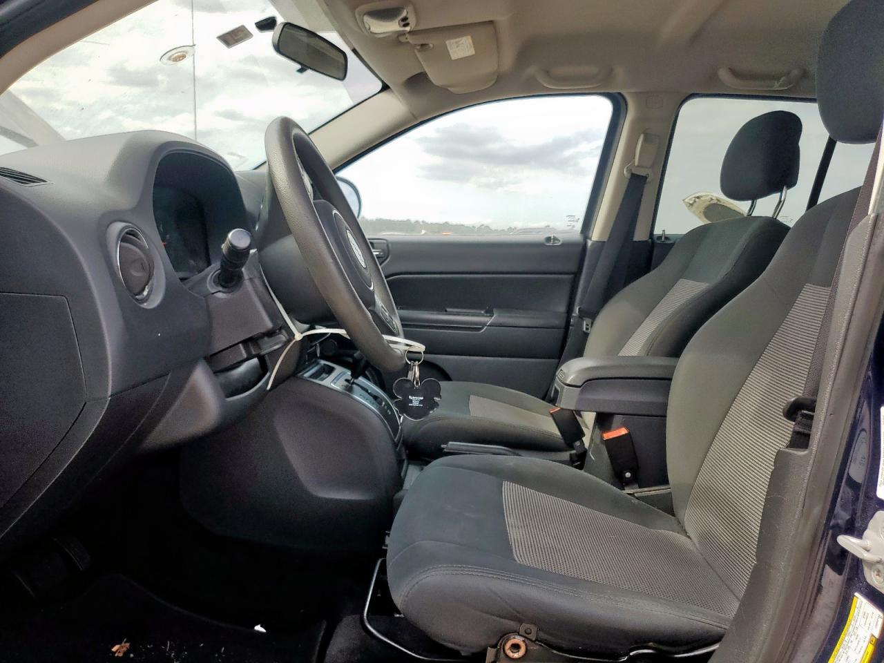 2012 Jeep Compass Sport - Image 7