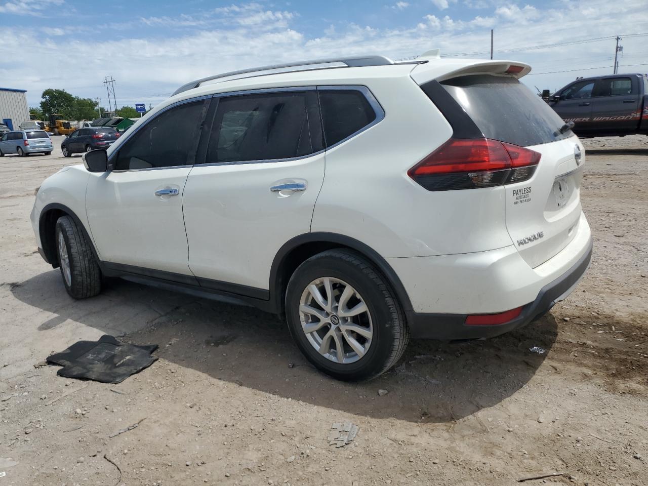 2017 Nissan Rogue S - Фото 2