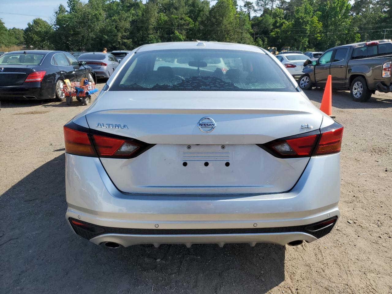 2019 Nissan Altima Sl - Фото 6