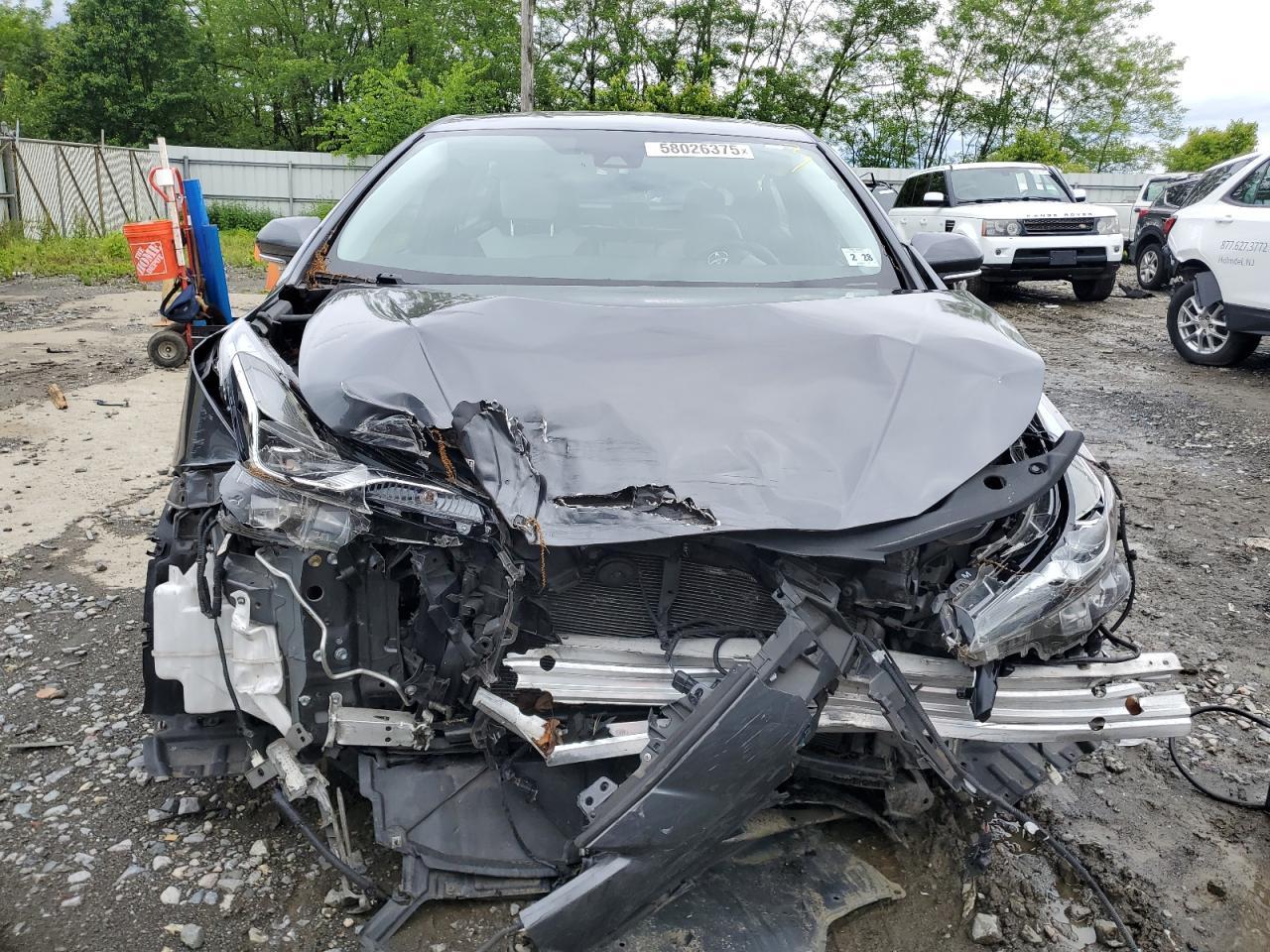 2022 Toyota Prius Le - Фото 5